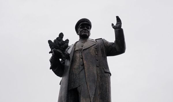 Памятник маршалу Коневу в Праге