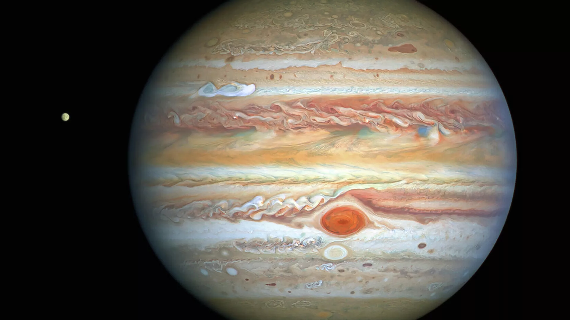 Юпитер сфотографированный космическим телескопом НАСА Хаббл  - РИА Новости, 1920, 18.10.2021
