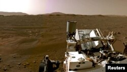 Американский марсоход Perseverance на поверхности Марса. Февраль 2021 года