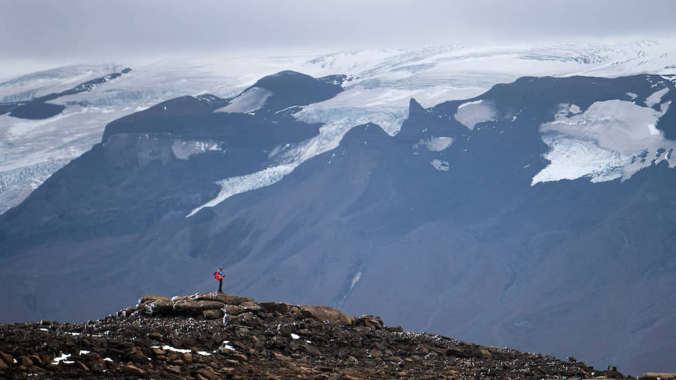 В августе 2019 года исландцы почтили минутой молчания исчезнувший ледник Окйекюдль