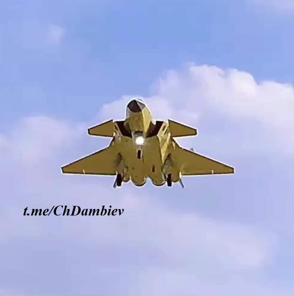 J-20B / ©Dambiev