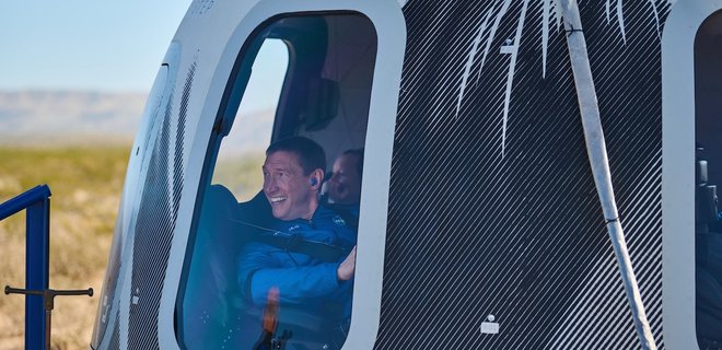 Астронавт Blue Origin, бизнесмен Глен де Фрис погиб в авиакатастрофе - Фото
