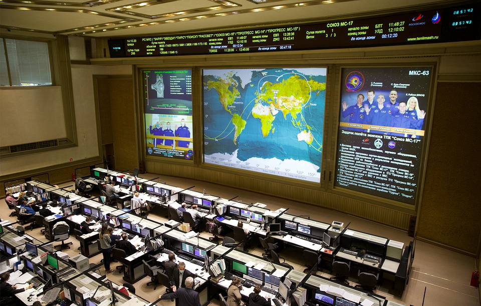 Орбиту МКС подняли для подготовки к старту