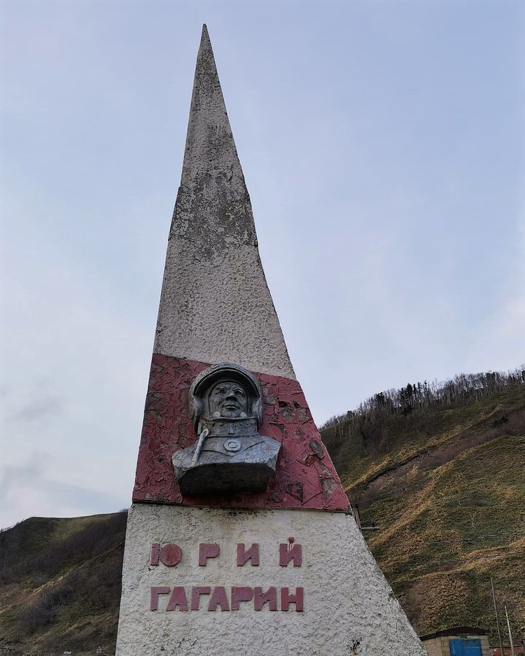 Так стела выглядела до сноса. Источник: Instagram @samarin_nodaborn height=100% width=100%