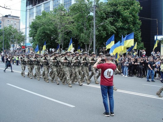 Основатель «Азова» Билецкий признал, что многие бойцы полка являются националистами