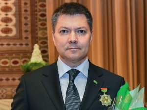 Президент Туркменистана поздравил Олега Кононенко с 58-летием