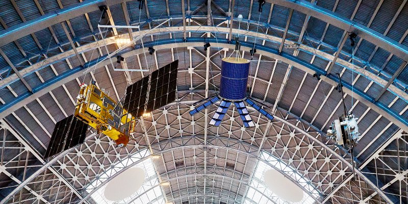 Гермошлем и макет станции «Салют-6»: новые экспонаты центра «Космонавтика и авиация» на ВДНХ
