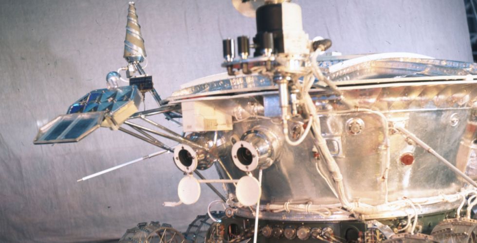 Цветные фотографии «Лунохода-1»