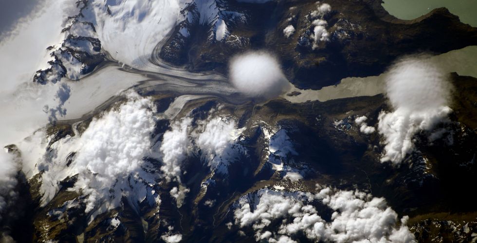 Наблюдение за ледниками Патагонии с борта МКС. Фото: космонавт Роскосмоса Антон Шкаплеров