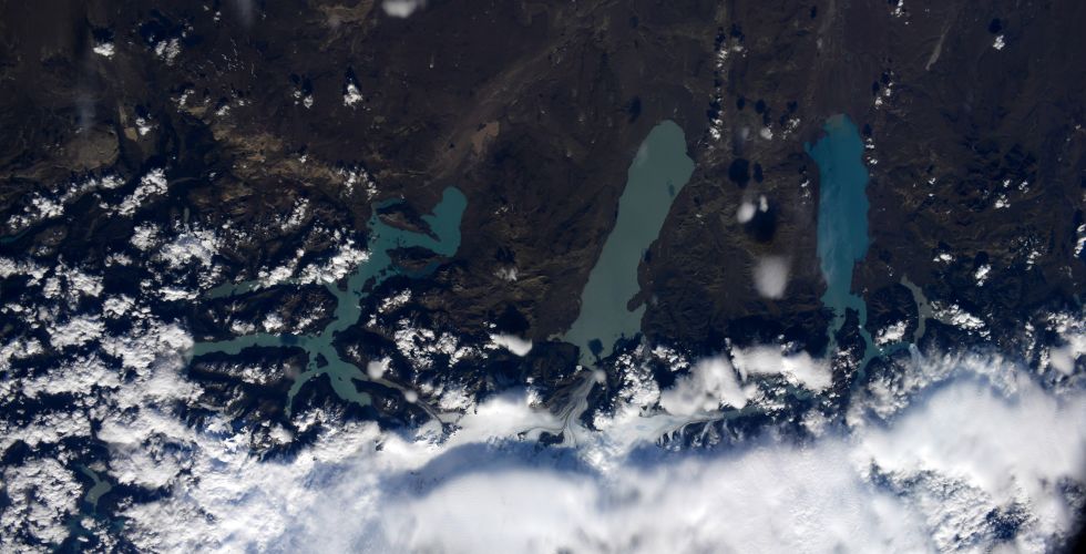 Наблюдение за ледниками Патагонии с борта МКС. Фото: космонавт Роскосмоса Антон Шкаплеров