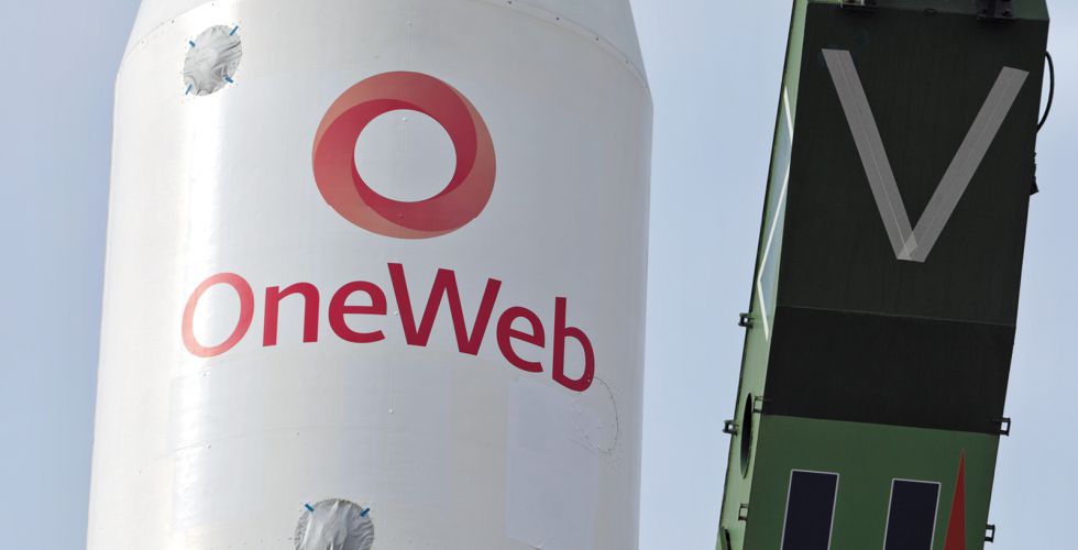 Ракета-носитель «Союз-2.1б» с 36 космическими аппаратами OneWeb снята со стартового комплекса, 4 марта 2022 года