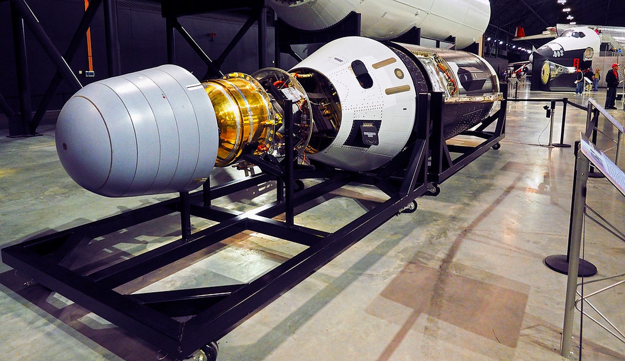 Разведывательный спутник KH-7.