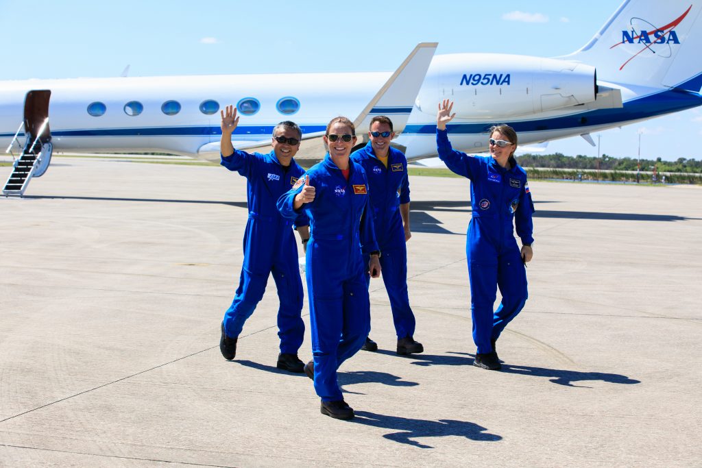 Crew-5 arrives at Kennedy Space Center