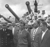 Герман Титов и Юрий Гагарин