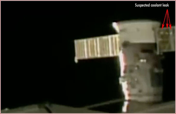 Поврежденный «Прогресс МС-21» покидает МКС, изображение №1