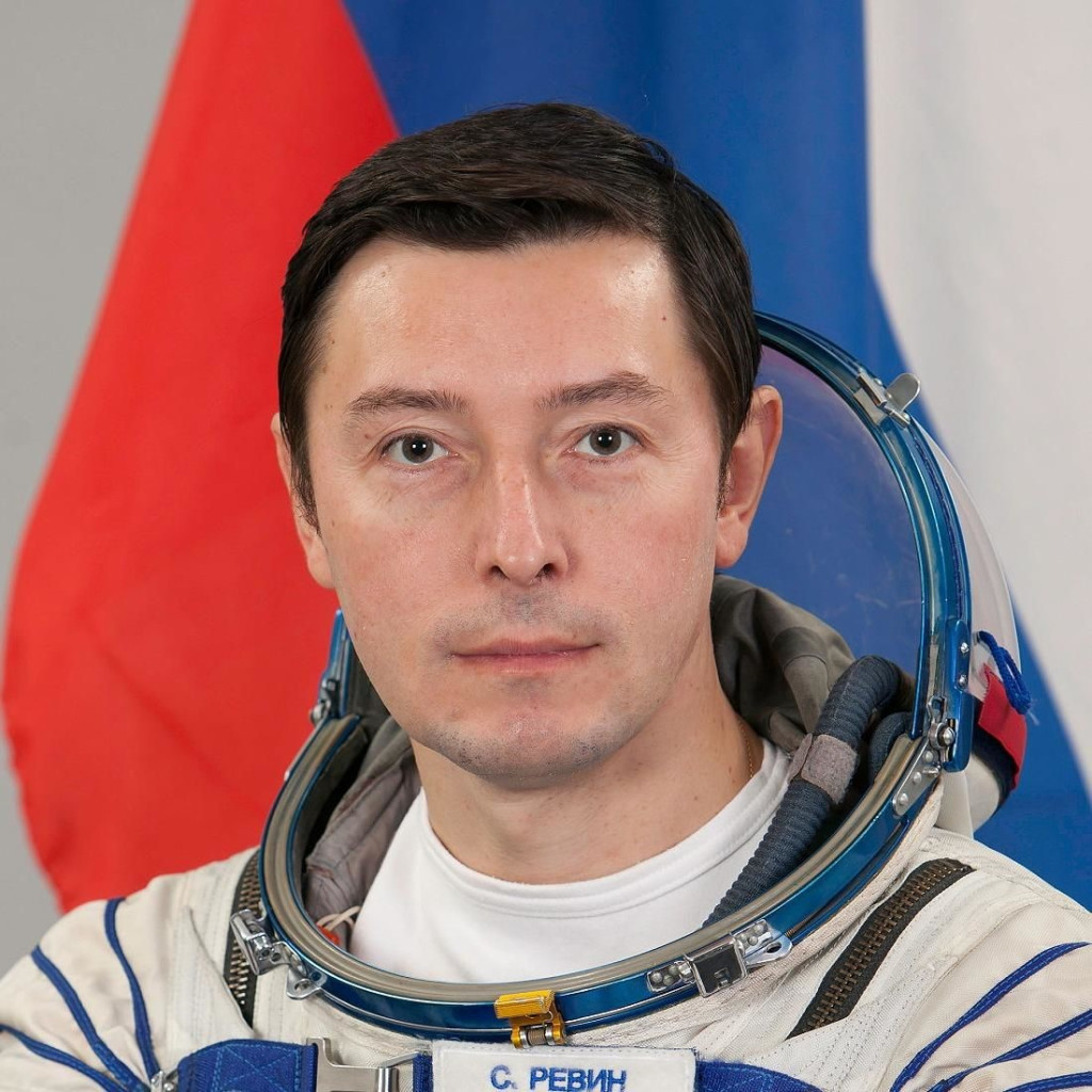 Новым франчайзи-партнером РОББО КЛУБ стал  космонавт-испытатель Сергей Ревин