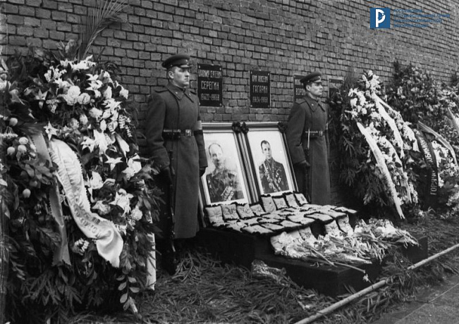Похороны Героев Советского Союза летчика-космонавта СССР Ю.А. Гагарина и