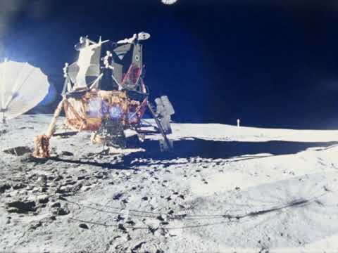 Посадка на Луну «Аполлона-14», вид из кабины лунного модуля. Момент довольно слабой видимости вполне различим