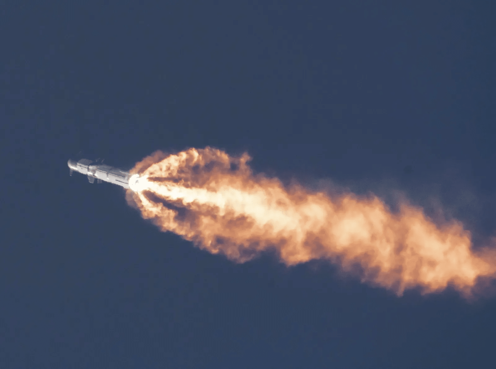 Первый испытательный полет Starship / ©SpaceX