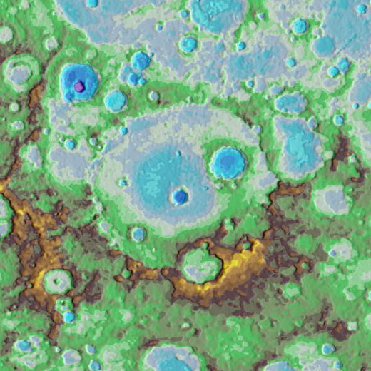 Топографическая карта кратера Бетховен, синее -низины, желтое - высоты. NASA, 2020 г.