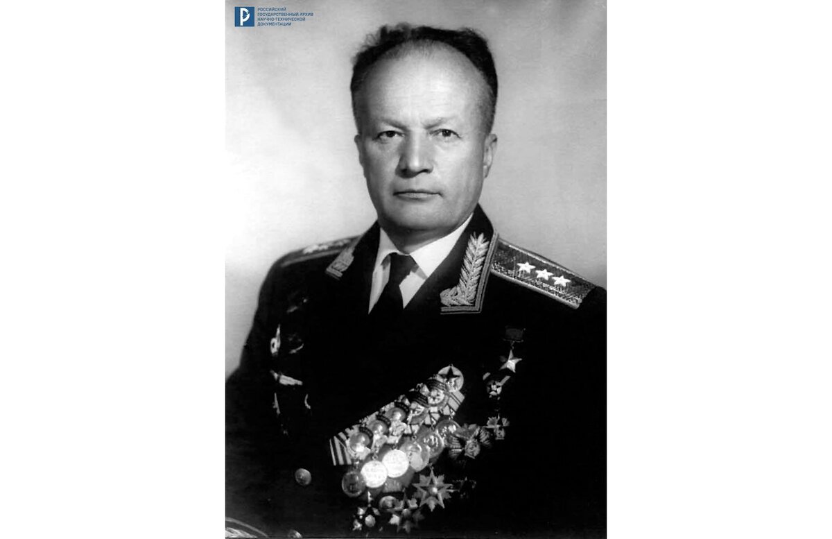 Генерал-полковник авиации Н.П. Каманин. 1967 г. РГАНТД. Из личного фонда И.А. Маринина height=777px width=1200px