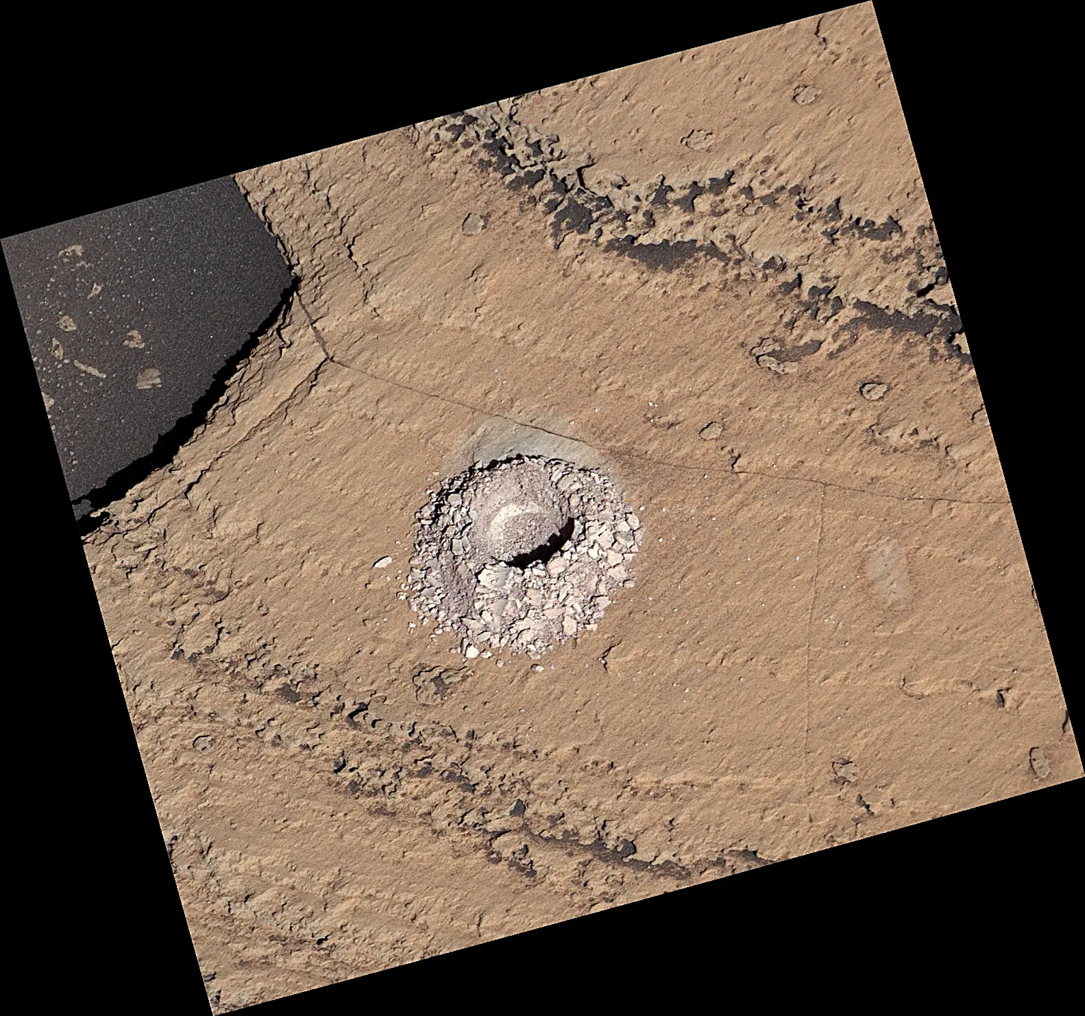 Сбор образца со скалы «Секвойя» 17 октября 2023 года, запечатленный прибором Mastcam | NASA/JPL-Caltech/MSSS