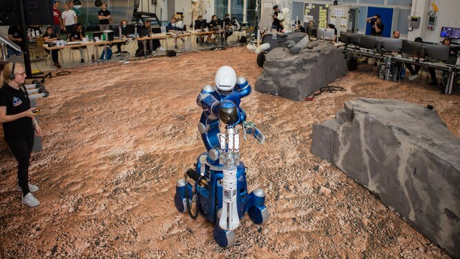 Роботы на Марсе