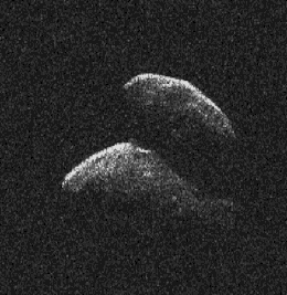 260px-PIA21597_-_New_Radar_Images_of_Asteroid_2014_JO25_(cropped).gif