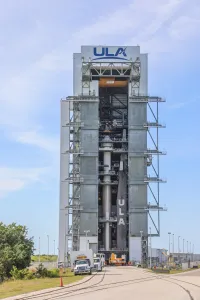 Boeing's Starliner spacecraft is lifted and attached to a United Launch Alliance Atlas V rocket