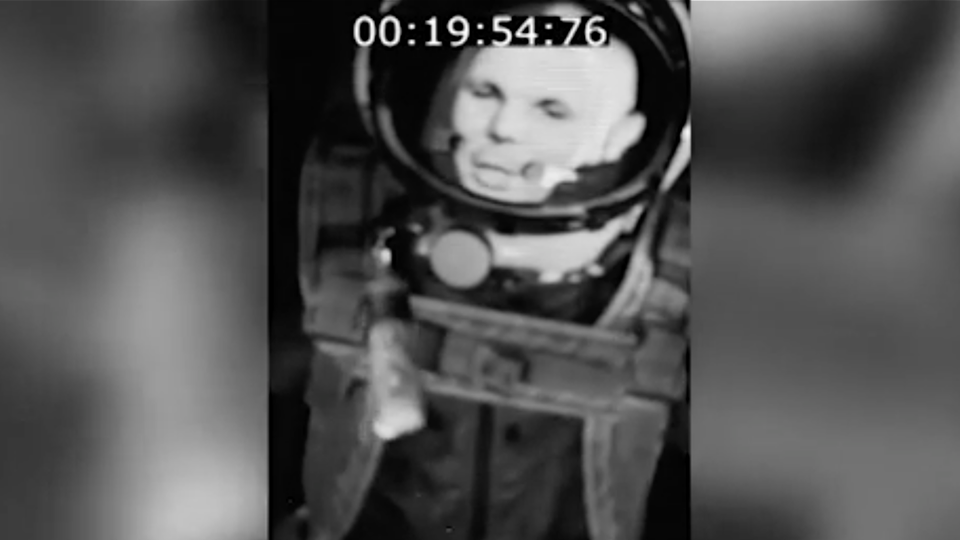 Видео первый полет гагарина. Видеозапись полёта Гагарина в космос. Кадры полета Гагарина. Гагарин кадры полета.