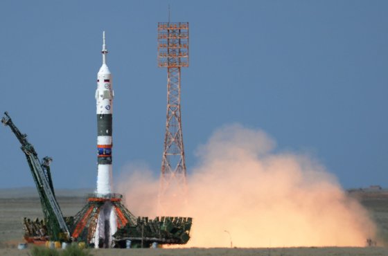 Мыши, мухи и растения на борту: 20 августа в космос отправляется биологический спутник