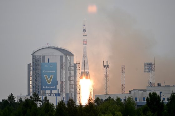 Что планирует Россия для изучения Луны? Стало известно о запуске нового аппарата к спутнику: подробности