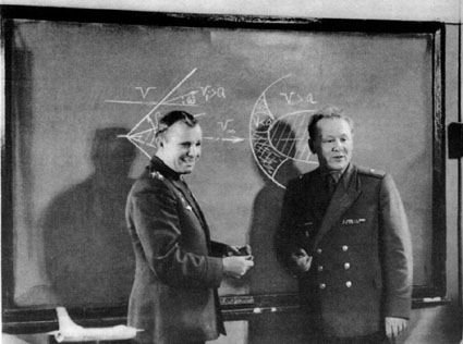 Юрий Гагарин: как мальчик из оккупированной деревни стал первым космонавтом - 9 марта 1934 года появился на свет Юрий Гагарин - человек, который доказал, что мечты становятся реа height=auto